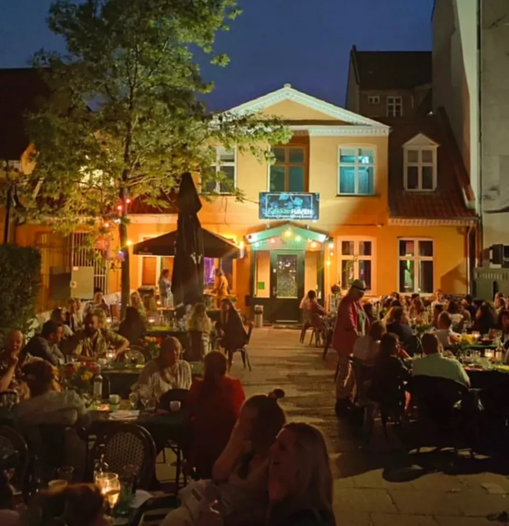 Firma havefest midt på Frederiksberg