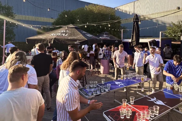 Sjove aktiviteter og Beer Pong til sommerfest udendørs ved Nordhavn i København