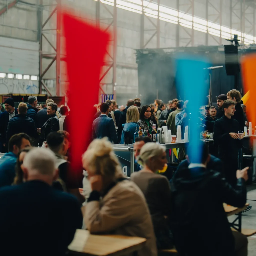 twoday_sommerfestival_firmafest-københavn_03 Foodhall med food trucks fra smag fra hele verden