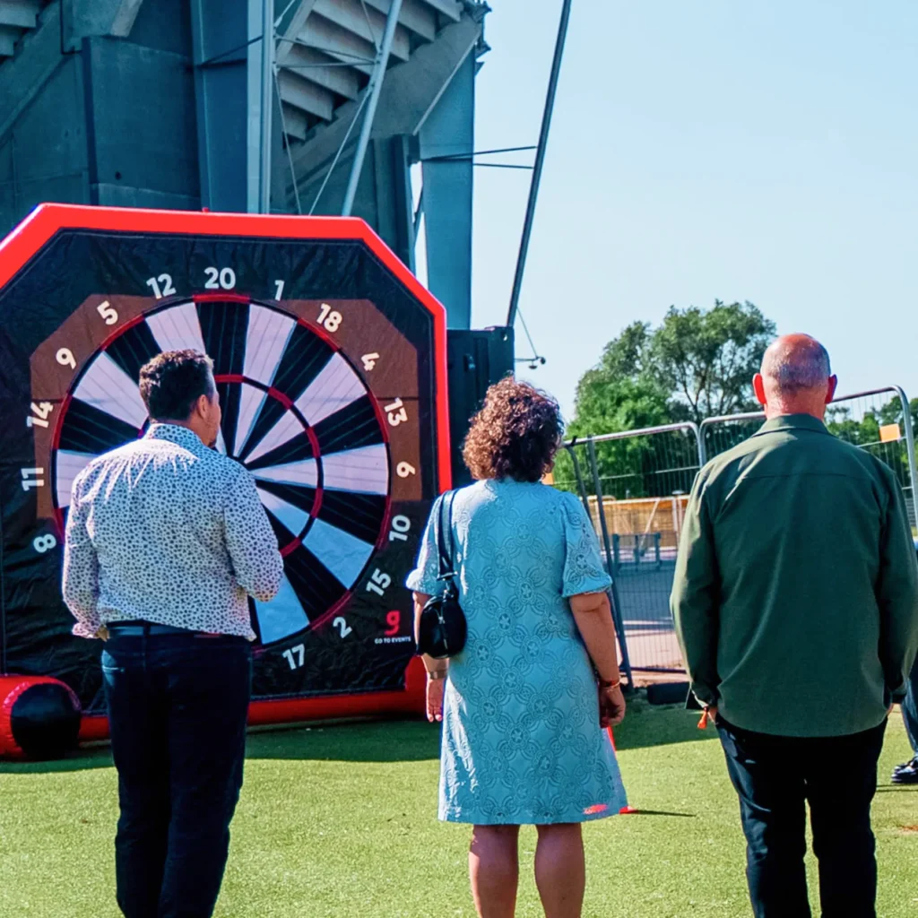 Mega Dart og teambuilding event ved Brøndby Stadion