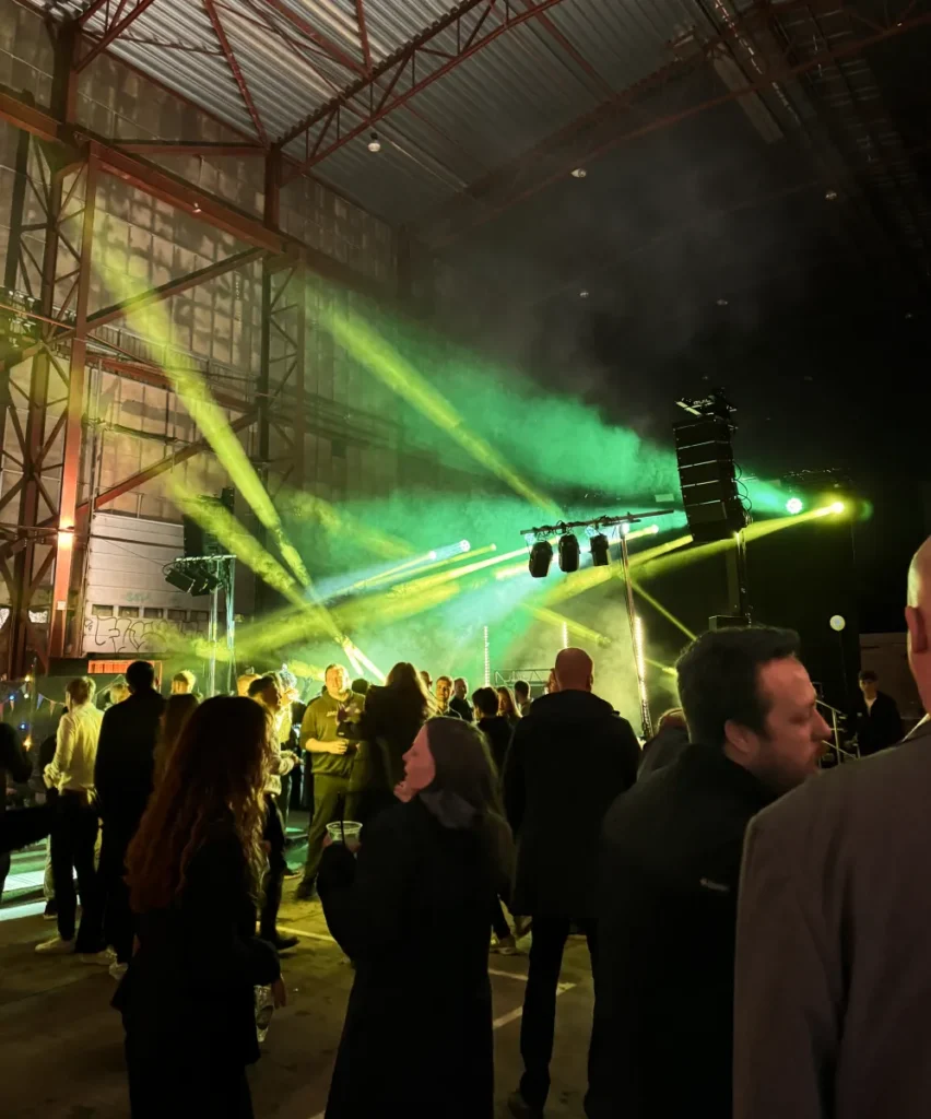 tunnelfabrikken-event-lokation-københavn_03 Scene og lysshow til firmafestival i Tunnelfabrikken