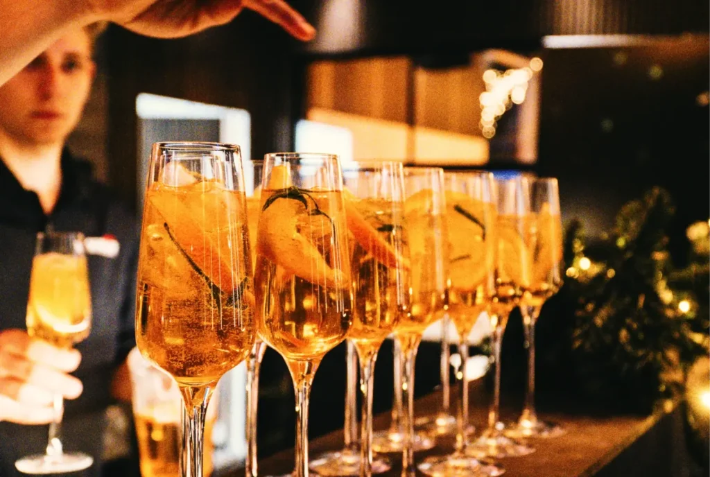 Velkomstdrink til firmajulefrokost på Nørrebro