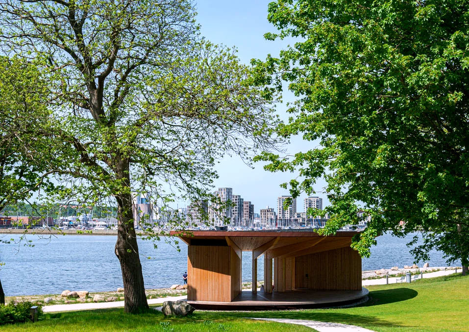 Skyttehuset ved Vejle Fjord - Havudsigt og tæt på byen